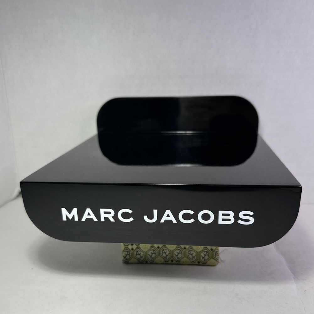 Marc Jacobs Brand Display/Holder Logo Decor